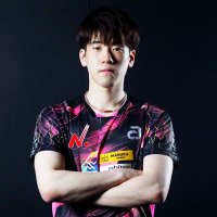 吉山僚一 Ryoichi Yoshiyama