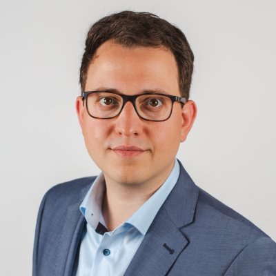 Julian Stabentheiner 🔋👨‍💻🐩🍕