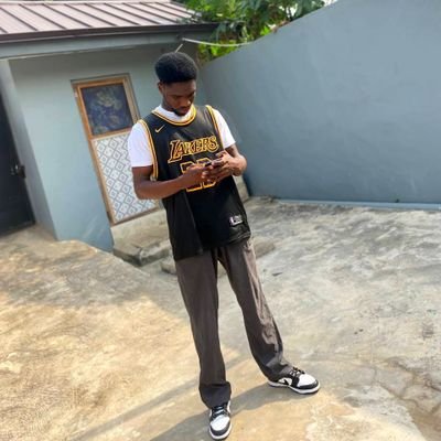 Tema Mayor 🇬🇭 🇬🇧