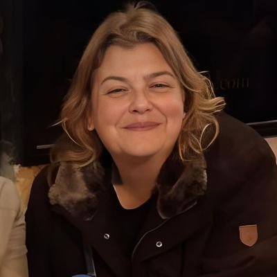 Esther de Diego ❤️‍🔥 ن 🔻