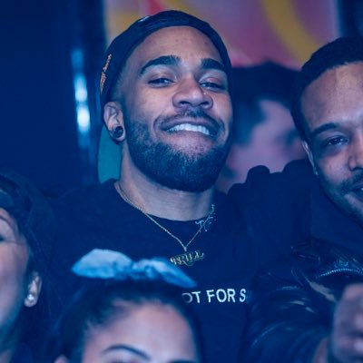 🏁Tai ¢ent Sign🏁 🤘🏽