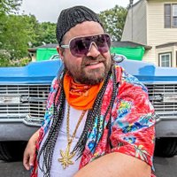 ᗰᗩTT ᖇOᖇEᑎ KᗩᖇᗩOKE E᙭ᑭEᖇIEᑎᑕE