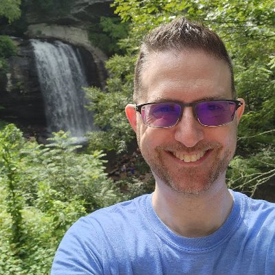 𝙎𝙘𝙝𝙖𝙩𝙯𝙨𝙥𝙚𝙖𝙠𝙨 writes a #vss365 novel!