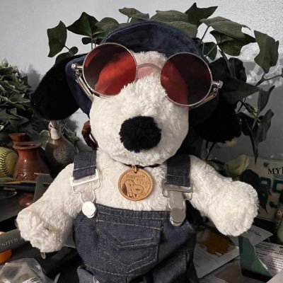 gwen-tyumi 🤖🤮⚰️