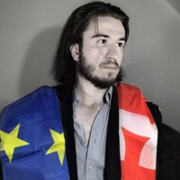 László Róbert Mézes