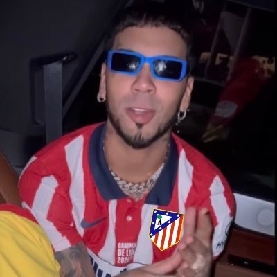 KANYE VOLVIÓ Y TODO EL MUNDO SE ALEGRÓ