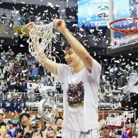 허웅 인기상 추진위원회