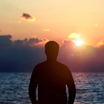 Curious Explorer🧢