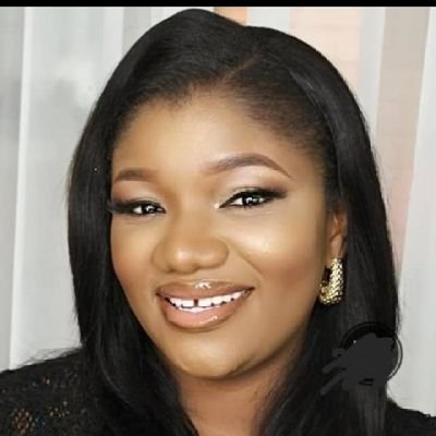 Onyie Scholastica 👩‍⚖️