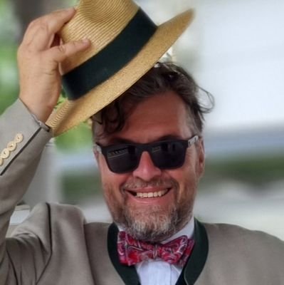 𝘾𝙝𝙧𝙞𝙨𝙩𝙞𝙖𝙣 𝙋𝙖𝙨𝙨𝙞𝙣