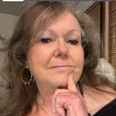 ELLA 💙 MAGAs will be instantly BLOCKED! No DM's!