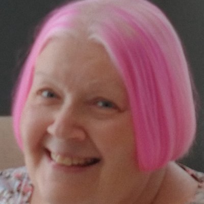 Susana Ellis is writing again!