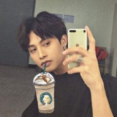 kc • ᴼᶠᶠˡⁱⁿᵉ