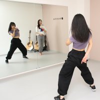 ナユタス府中校