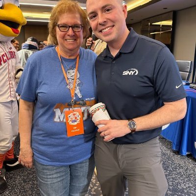 Mary Lawlor Fan: #BNNY-Mets⚾ - Rangers🏒