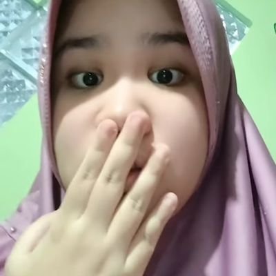 Rahma Aulia N (Anizz Suranizz) I Cerita dan Review