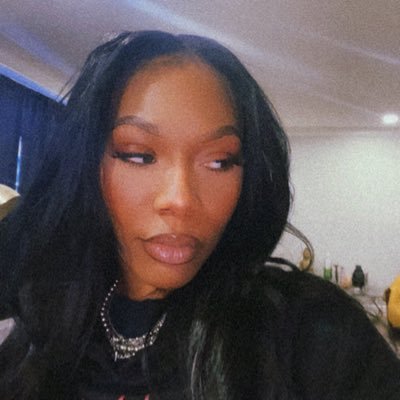 Dess 🧚🏼 🦁 888