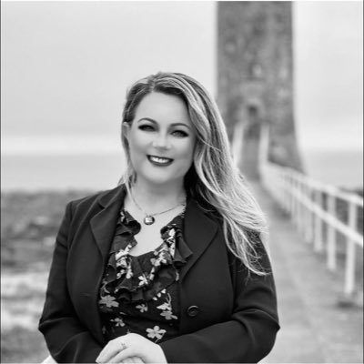 ꧁ Denise Ceallach RN ꧂ 💜☘️👩‍🎓📚