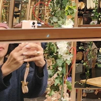 Niecey Doll🙏🏼🎶🎾☕🌎✈️🏖️