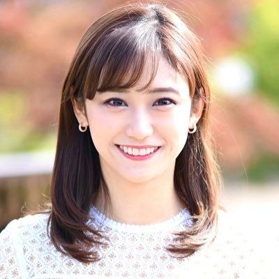 嶺百花（みねももか）/テレビ東京アナウンサー