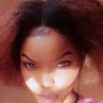 BADDIE4LA$HE$&TINGZ💄