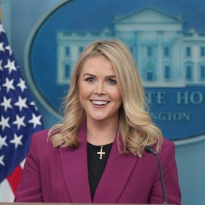 𝔉🅰𝒏 Karoline Leavitt