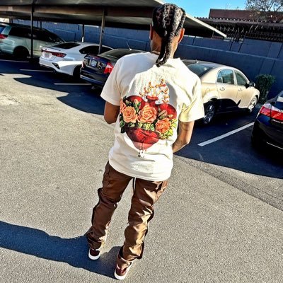 (are-aye-why) 🤟🏾