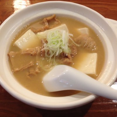 沢山一寸（もつ焼加賀山）