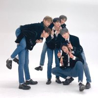 Ajeng 🐣🐣 || WEi Childhood Photos Thread 📌