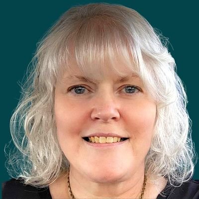 Valerie Cross | Digital Content Creator