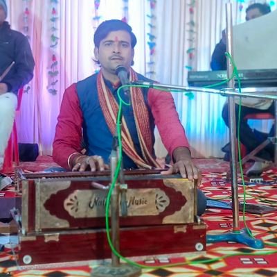 singer mukesh bhardwaj