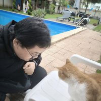 Luke-senpai 😐👍