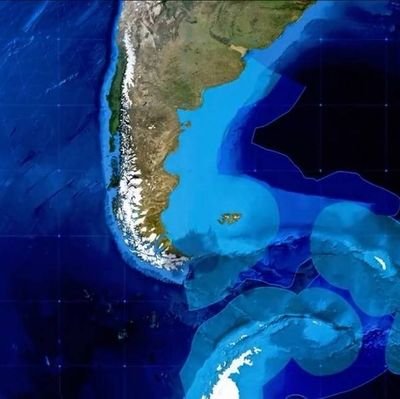 El nombre no puede estar en blanco