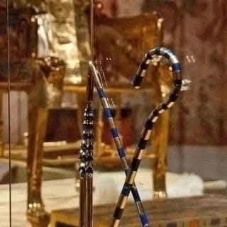 Donovan Searchwell -User' Men Maat-Ra Men Setempre