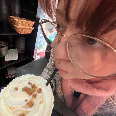 maë 😝 envie de exploser era