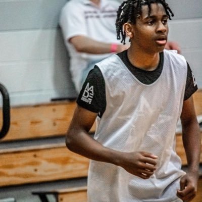 Darian “Djay” Benton Jr.