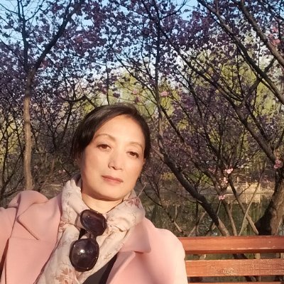 חַוָּה Eva Qiao