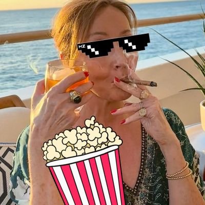 Menina Pipoca 🍿✂️