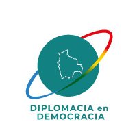 DIPLOMACIA EN DEMOCRACIA
