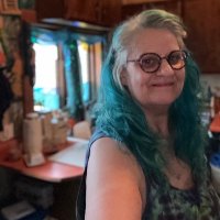 Dr. Di Chadwell, A&P, Hon.C.TDNN, Ret.