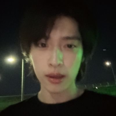 DEAD AND ˣʰaws ⊬🐥