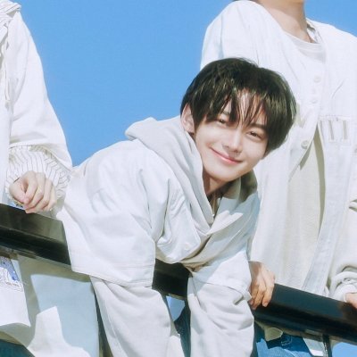 fia 👷🏻‍♀️ | tee fam