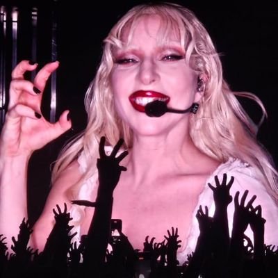 vic // viu o twice // viu a LADY GAGA 🤟