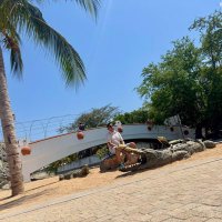 𝘈𝘭𝘦𝘫𝘢𝘯𝘥𝘳𝘰 𝘥𝘦 𝘭𝘢 𝘊𝘳𝘶𝘻