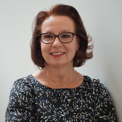 Dr. Lisa | Pharm.D, Shaman, & Meditation Teacher