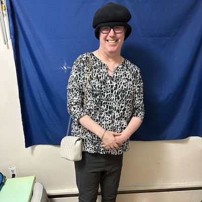 Davina Bezer(They/Them/)🏳️‍🌈💛🤍💜🖤 🏳️‍⚧️