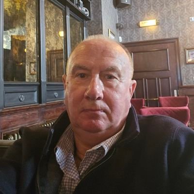 Jockeys past the Winning Post 🏇