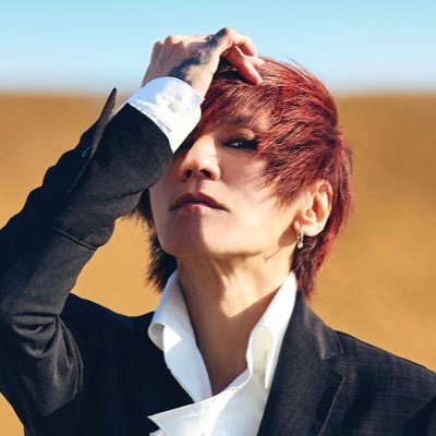 SUGIZO