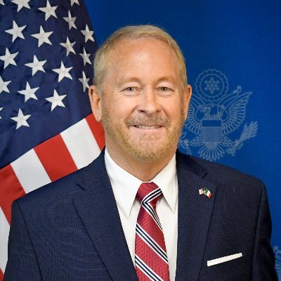 Embajador Ronald Johnson