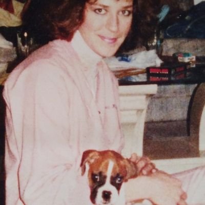 Lisa #DFL🌻💙💛